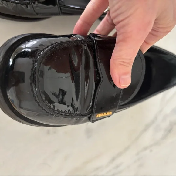 glossy Prada patent leather logo loafers made in Italy - Picture 9 of 16